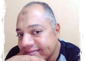 أحببتها سراً 