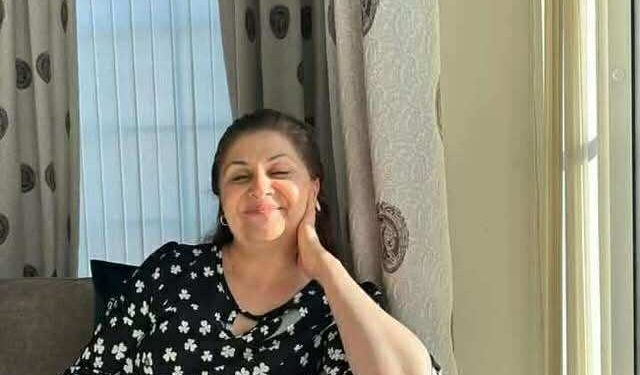 تسلّلَ برودُك إلى أصابعي