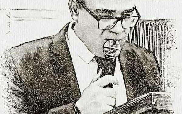 هناك تعيش شامخًا