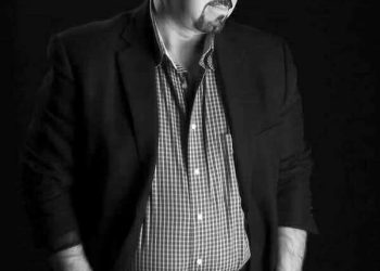 لمْ أنمْ إلَّا خطفاتٍ