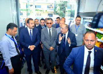 عن طريق الفيديو كونفرنس وزير التموين الداخلية يفتتح عدة فروع ( كاري أون )