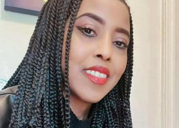 التّاسعة صباحاً