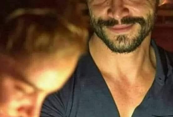 في عيونك عشق …