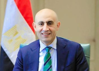 وزير التربية والتعليم يصدر قرارًا وزاريًا رقم (٢٣٩) بشأن حافز التفوق الرياضي