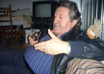 يَموتُ حُبِّي …