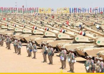 اشتباك حاد بين إعلاميين إسرائيليين حول الخوف من قوة الجيش المصري