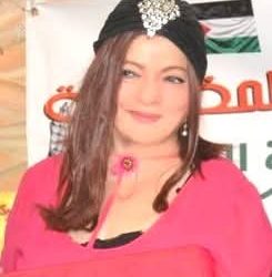 هناك في البياض الفاصل …