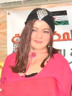 هناك في البياض الفاصل …