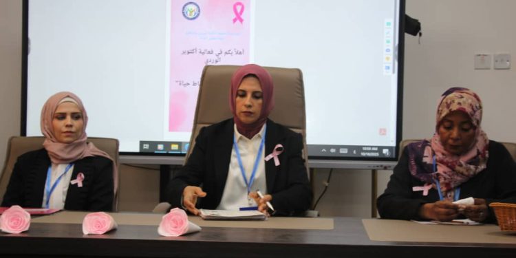 مؤسسة الخطوة الثابتة للتدريب والتأهيل تقيم فعالية اكتوبر الوردى