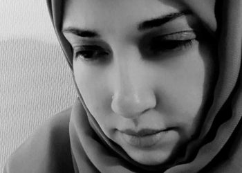 يا أبي أنا وحيدة …