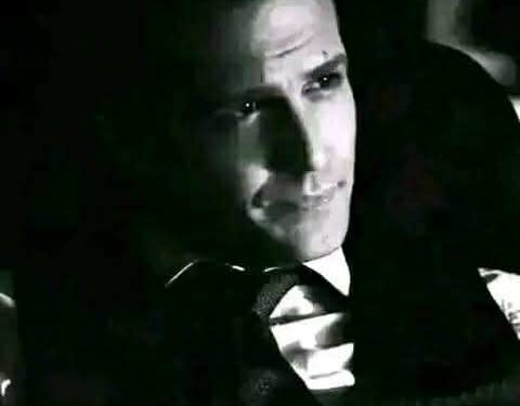 دع القافلة تنبح والكلاب تسير