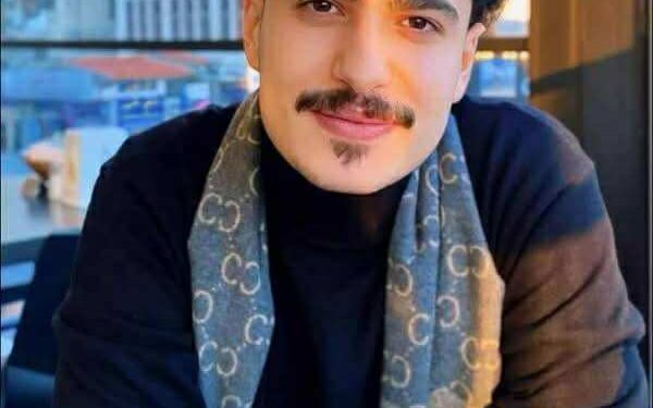 يَتَطفّلونَ..