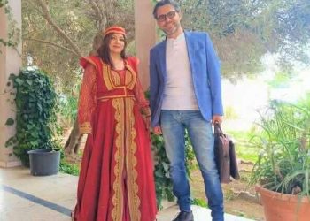 رؤية نقدية في قصيدة سلمى السرايري أنا آخر أنثى بلّورية