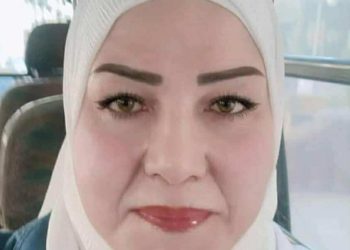 سماءٌ بمفاتيحَ و أقفالٍ