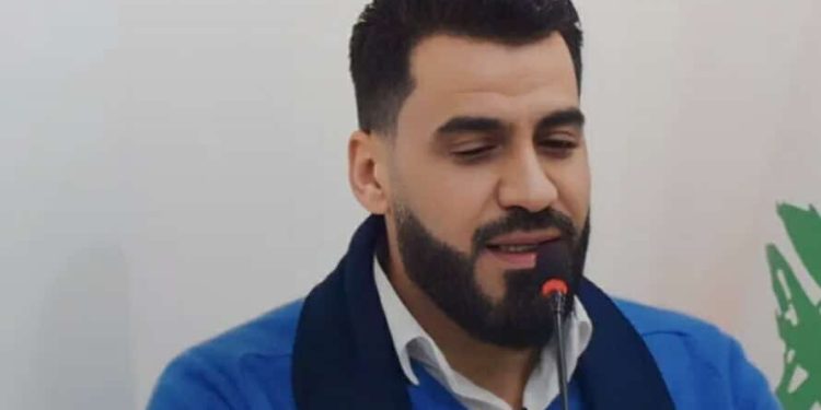 خليل حمادة: بين هدير الفرات وصمت المدن… رحلة الكاتب الذي يمشي بين الشعر والنثر