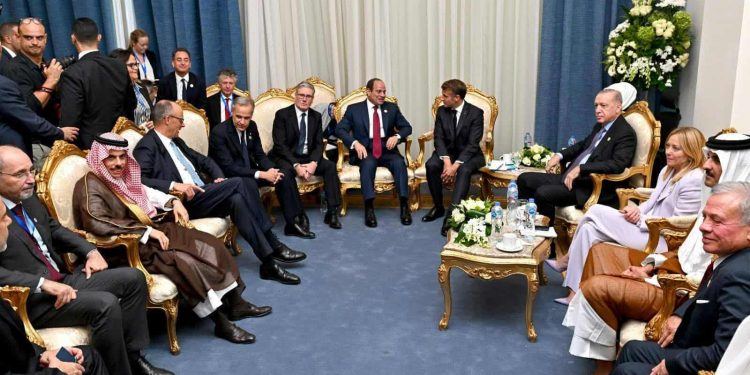 الرئيس السيسي يجتمع مع رؤوساء عدد من الدول العربية والأوروبية