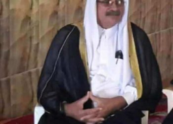 قبّلتها..فوق الرّمال..