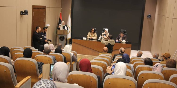 امازونات ليبيا تحتفي بالكاتبة الليبية 