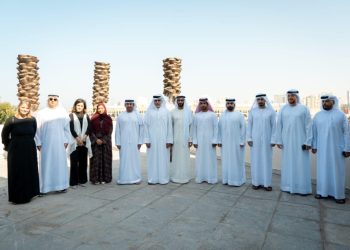 3 أعمال فنية تجسد “سراج” الفنون الإسلامية في مركز للتصاميم 1971