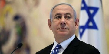 إسرائيل تطالب لبنان بنزع سلاح حزب الله