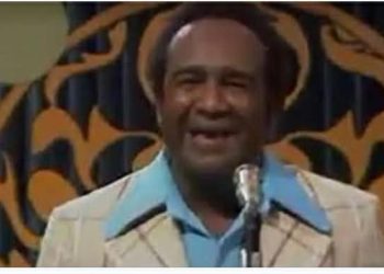 “المامبو سوداني”اللحن الذي حوّل سيد خليفة إلى سفير أفريقي عابر للحدود … 