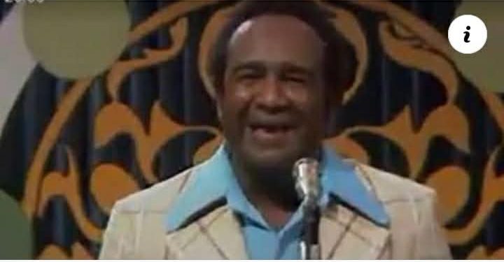 “المامبو سوداني”اللحن الذي حوّل سيد خليفة إلى سفير أفريقي عابر للحدود … 