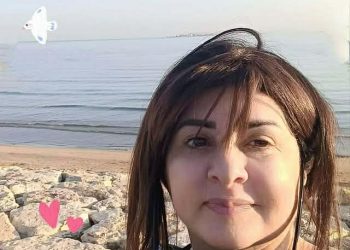 مجرّد رجلٍ عابرٍ للمشاعر 