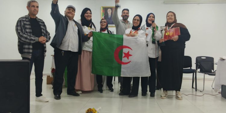 المعرض الوطني للحرف والصناعة التقليدية بالعلمة . جمعية عين تافتيكا تكرم المشاركين.