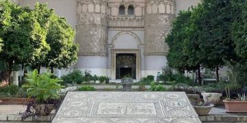 سرقة”القرن”تهز المتحف الوطني بدمشق وتثير قلقاً دولياً على التراث السوري .