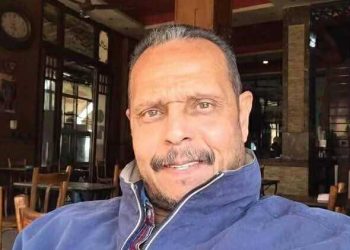 القلب تايه م البعاد