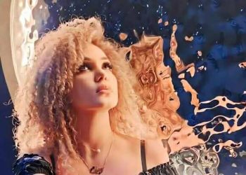 ياربُّ قلبيْ لمْ يَعد يكفي