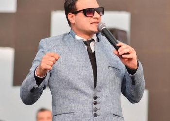 أنا من البلد دي : دكتور احمد الدهيمي ونجاحاته اللغوية