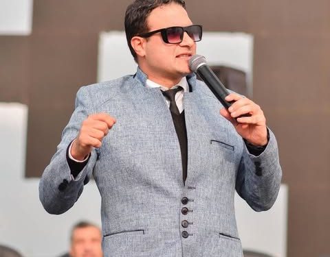 أنا من البلد دي : دكتور احمد الدهيمي ونجاحاته اللغوية