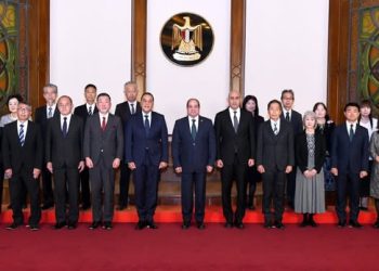 الرئيس السيسي يستقبل خبراء التعليم اليابنيين بمصر