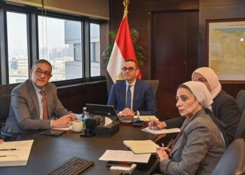 وزير الإستثمار المصري ونظيره الكوري يبحثان تعزيز العلاقات الإستثمارية