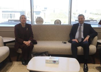 وزير الزراعة يستقبل الأمين التنفيذي لإتفاقية الأمم المتحدة لمكافحة التصحر