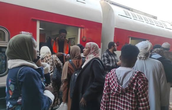 سكك حديد مصر تُسير الرحلة (41) لنقل الأشقاء السودانيين
