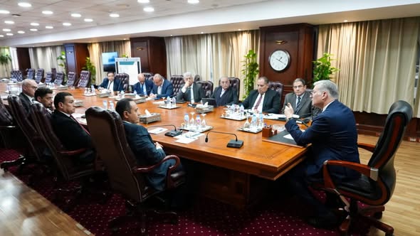 وزير البترول يعقد اجتماعًا موسعًا لتعجيل زيادة إنتاج الغاز خلال العام الجديد