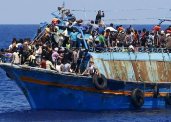 14 ضحية من المصريين بحادث غرق مركب باليونان