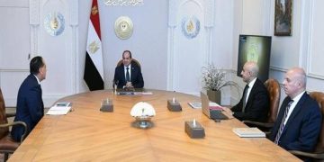 الرئيس السيسي يوجه بمواصلة بذل كل الجهد اللازم واتخاذ الإجراءات المناسبة للاهتمام بالمعلمين