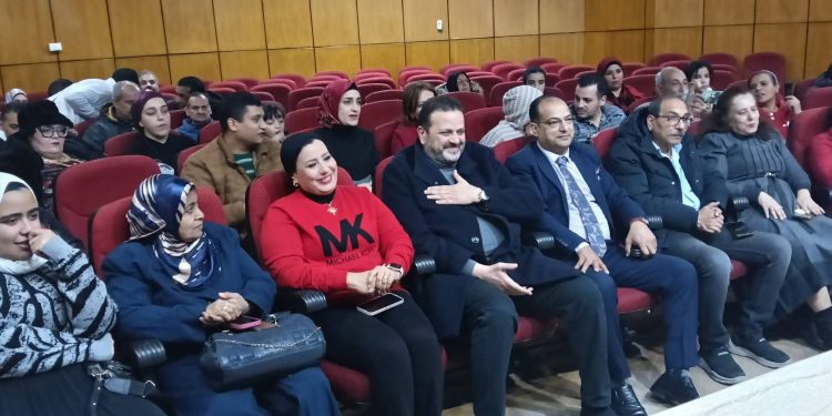 مكتبة مصر العامة بالمنصورة تحتفل بالسنة الميلادية الجديدة