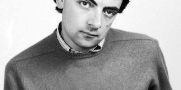 مستر بين الممثل روان إتكنسون …