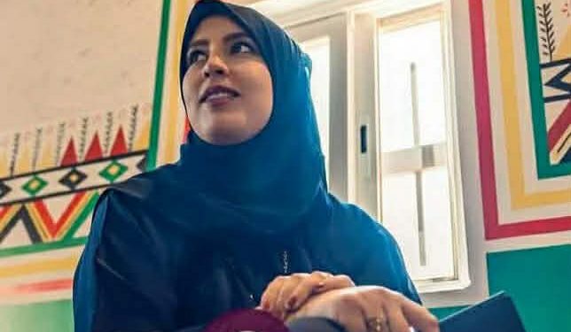 فؤادي هواءٌ أي صبرٍ أحاولُ ؟