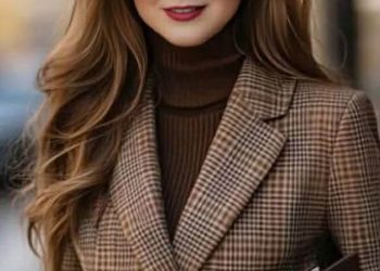 نَشِيدُ الَّتِي تُعِيدُ خَلْقَ الْعَالَمِ