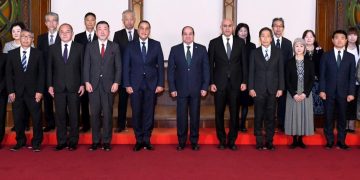 الرئيس السيسي يستقبل مجموعة من خبراء التعليم اليابانيين المتواجدين بمصر
