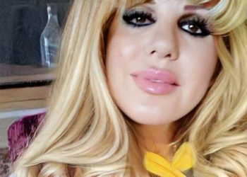 قال لي ذاتَ مساء …