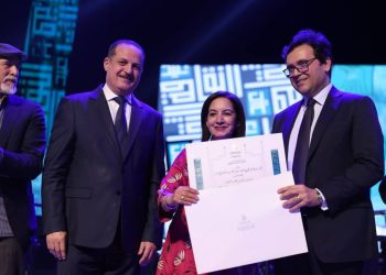 وزير الثقافة يكرم 50 مبدعًا مصريًا في «عيد الثقافة الثاني»