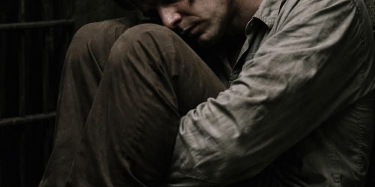 حين تعجز الروح عن طرد ذبابة رحلةٍ رمزيةٍ داخل متاهة الذات