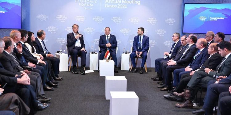 الرئيس السيسي يلتقي بقادة دول العالم بدافوس.