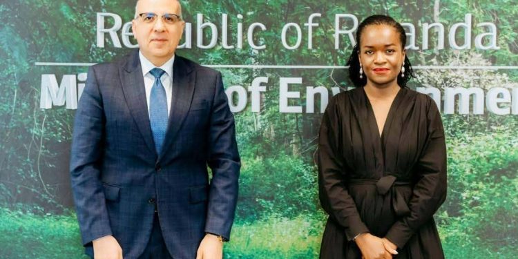 وزيرة البيئة الرواندية تؤكد على العلاقات القوية التي تربط مصر ورواندا